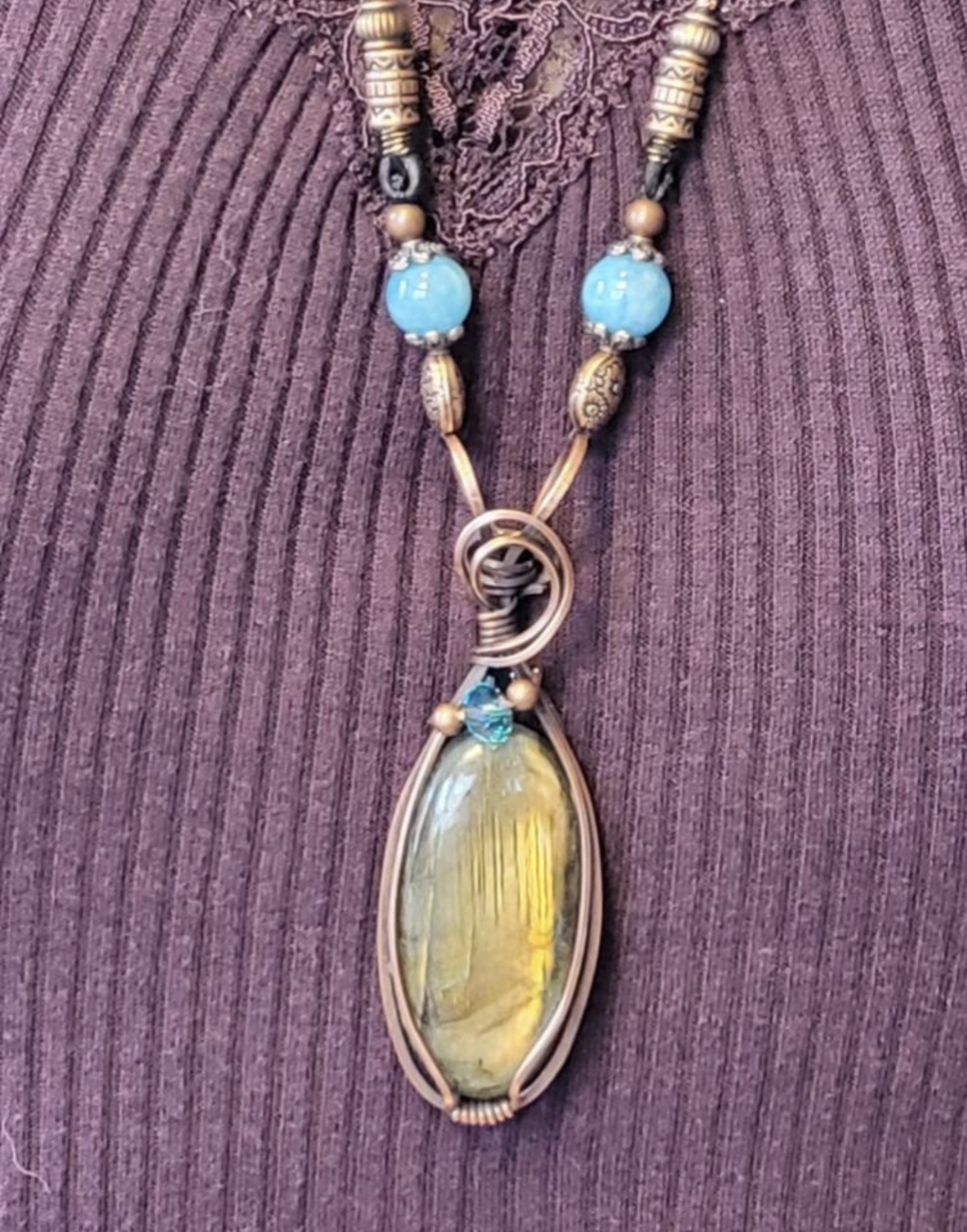 Labradorite pendant