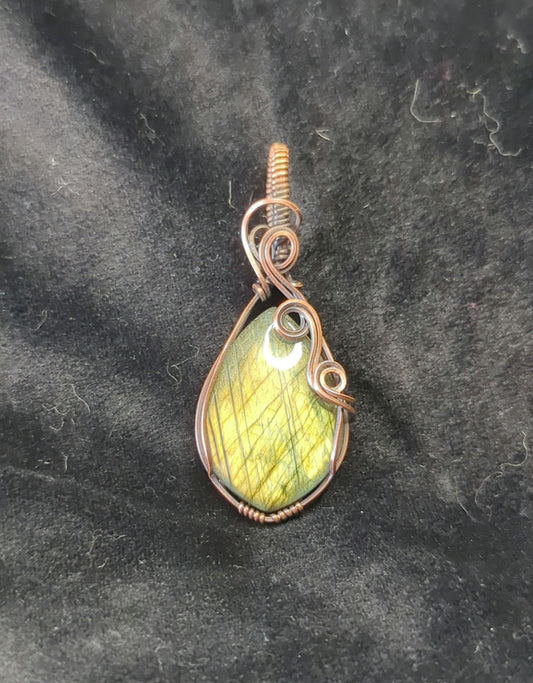 Labradorite Pendant, set in antiqued copper.