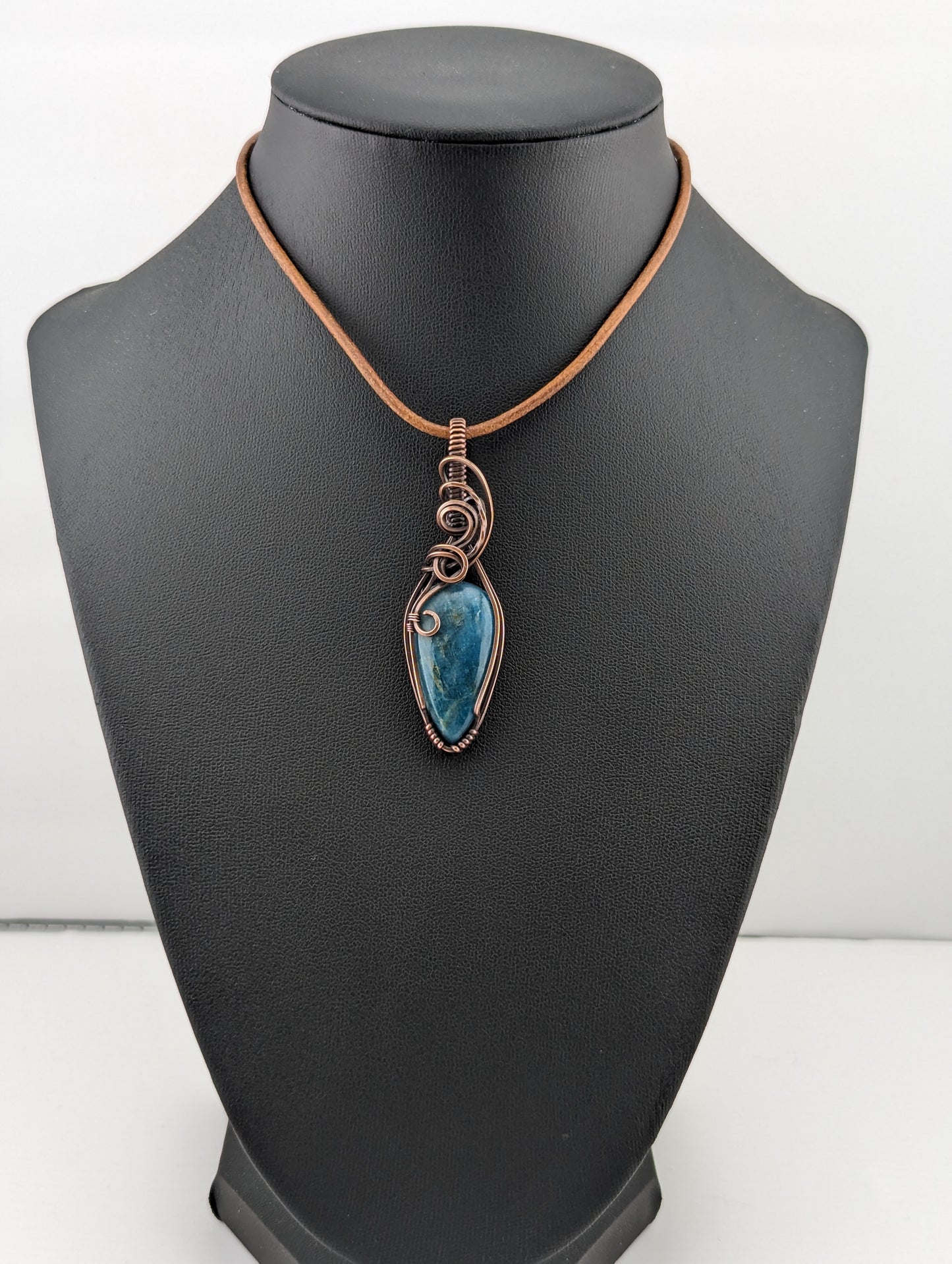 Apatite Pendant