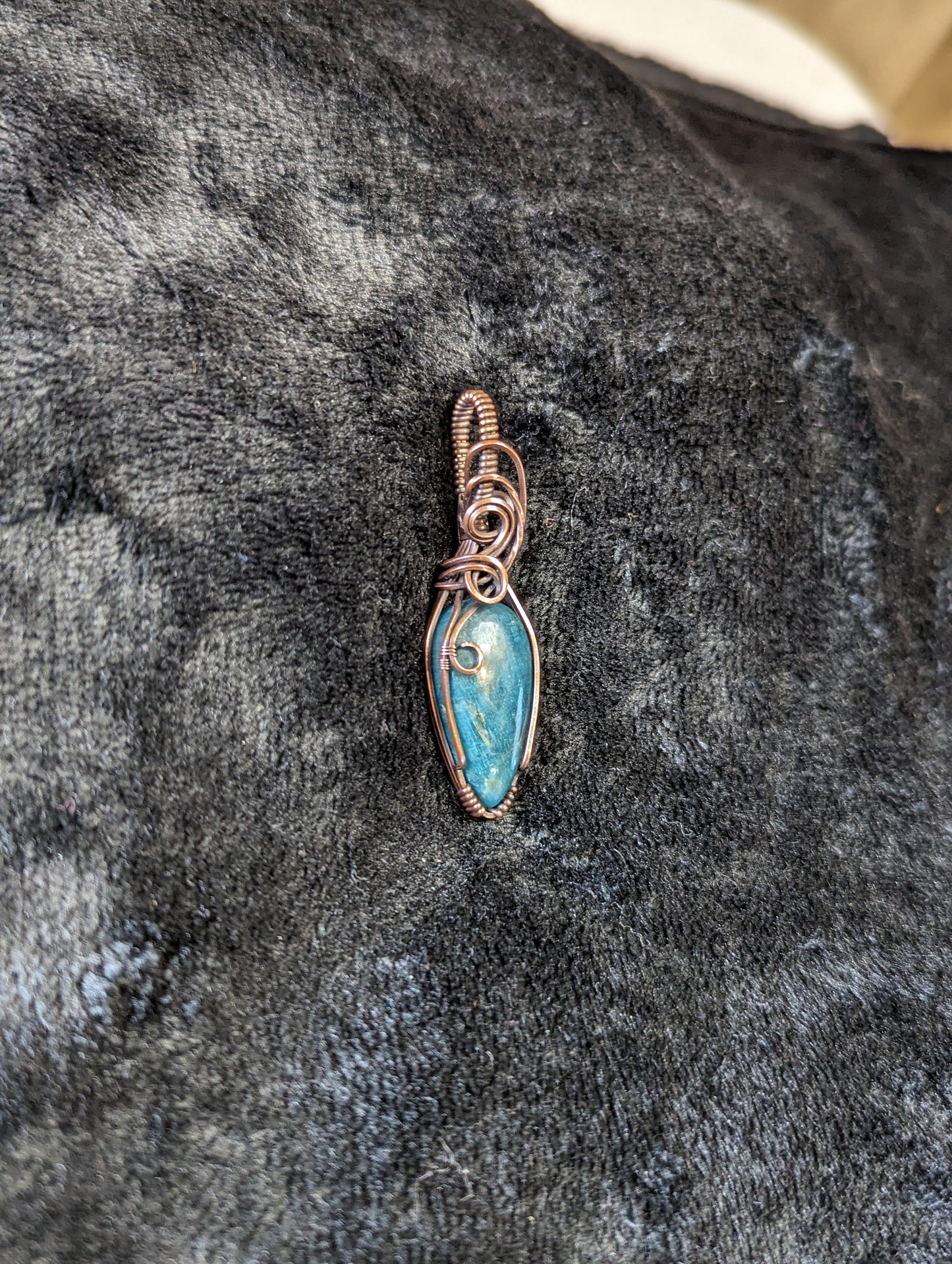 Apatite Pendant