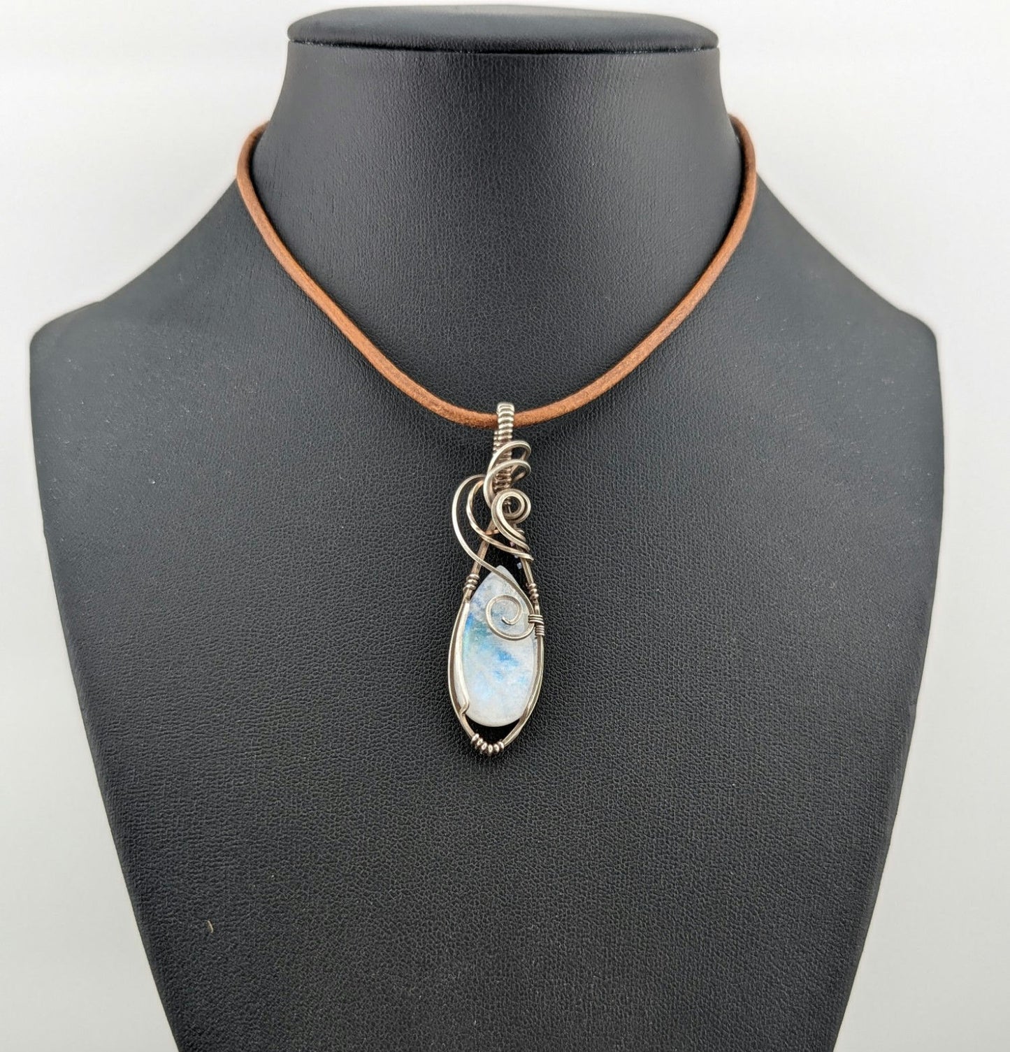 Moonstone pendant, with blue flash set in Sterling Silver.