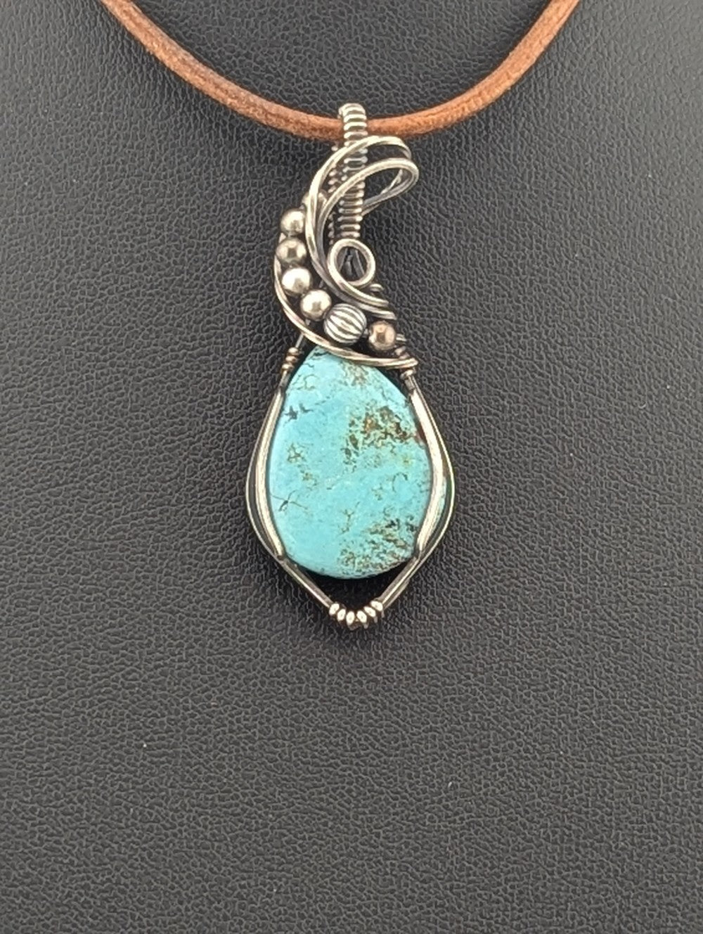 Kingman Turquoise pendant, set in antiqued Silver.