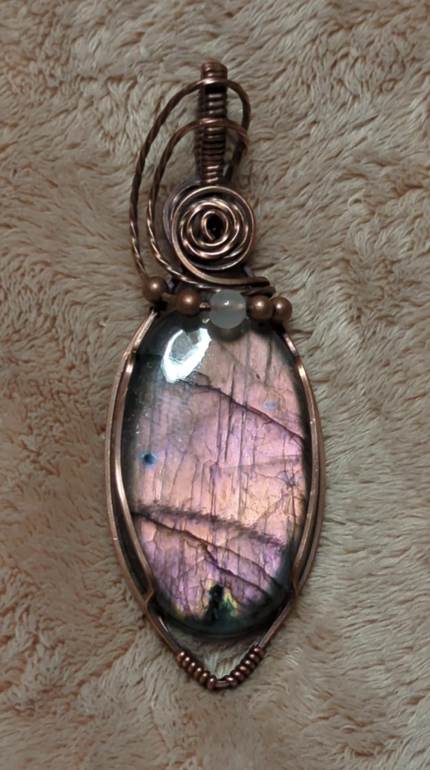 Labradorite Pendant