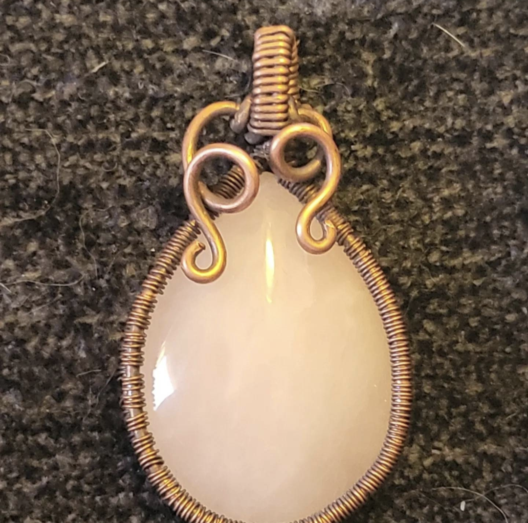 Rose Quartz Pendant.