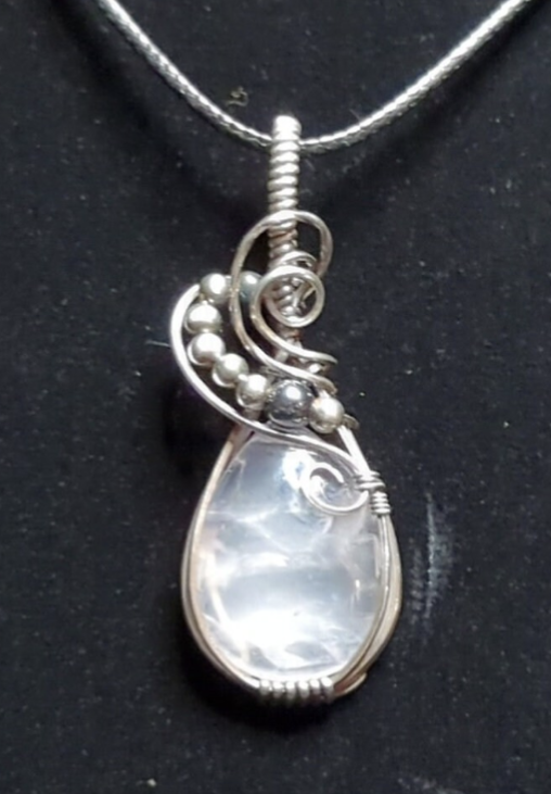 Rose Quartz Pendant, set in Sterling Silver