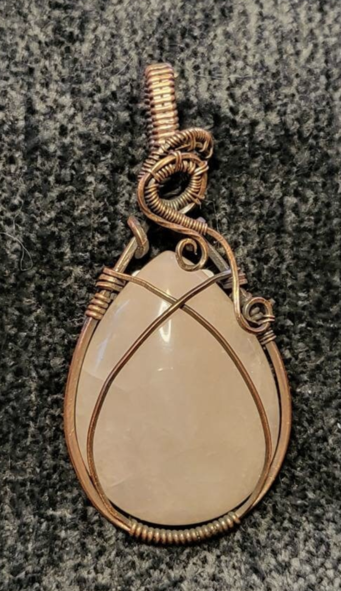 Rose quartz pendant